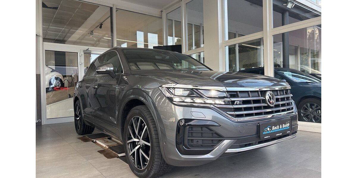 VW Touareg 66.293 km 47.950 &euro; Hamburg 22761