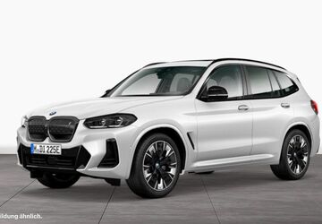 BMW iX3 34.281 km 44.502 &euro; Barsbüttel bei Hamburg 22885