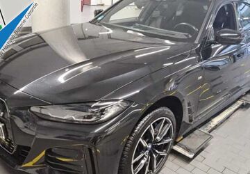 BMW i4 35.742 km 42.900 &euro; Winsen/Luhe 21423