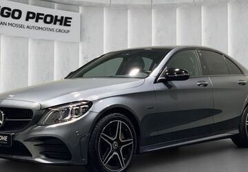 Mercedes-Benz C 300 66.043 km 32.890 &euro; Hamburg 22297