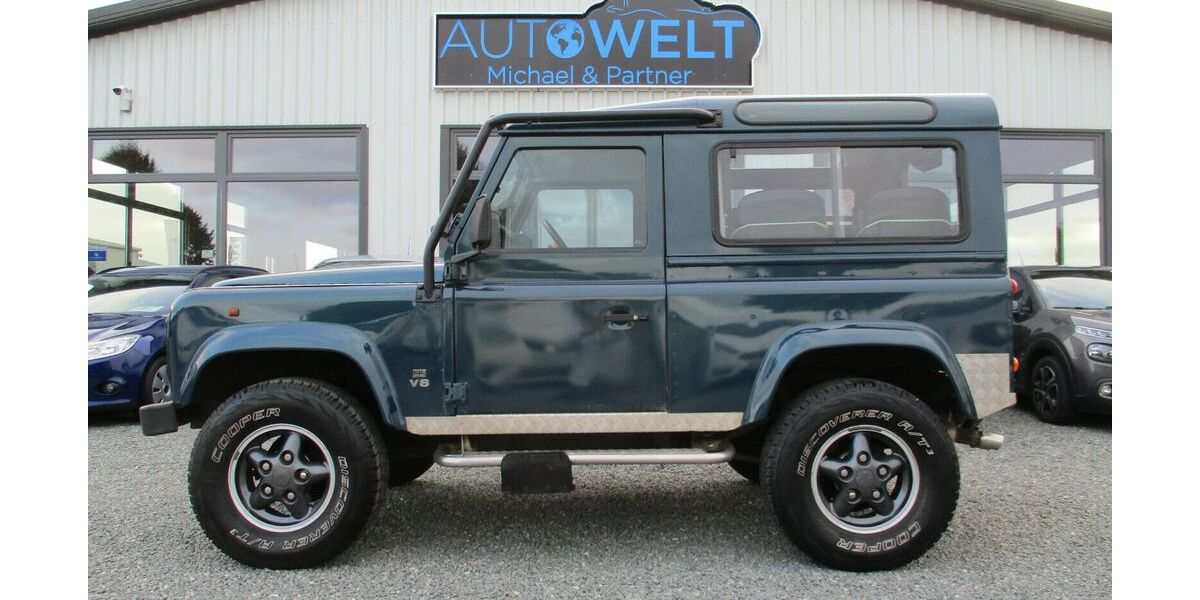 Land Rover Defender 230.000 km 54.900 &euro; Beckdorf 21643