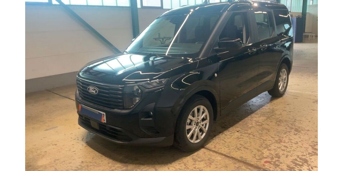 Ford Tourneo Courier 6.000 km 25.950 &euro; Geesthacht bei Hamburg 21502