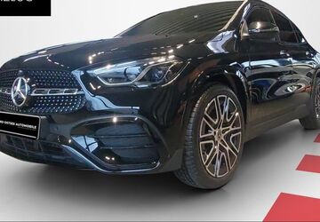 Mercedes-Benz GLA 180 3.000 km 42.398 &euro; Hamburg-Alstertal 22339