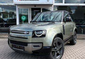 Land Rover Defender 8.700 km 65.900 &euro; Hamburg-Norderstedt 22851