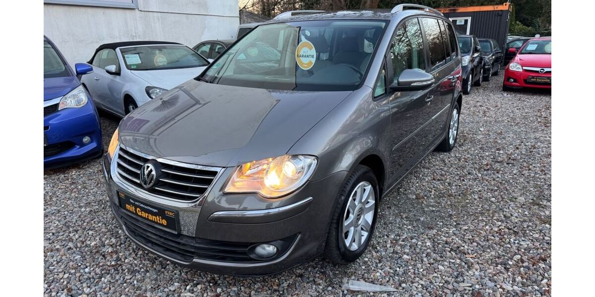 VW Touran 124.000 km 10.950 &euro; Hamburg 22045