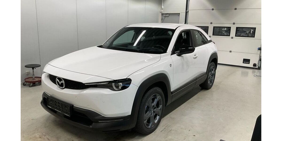 Mazda MX-30 23.475 km 20.245 &euro; Uetersen bei Hamburg 25436