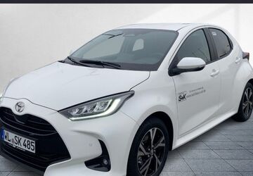 Toyota Yaris 4.500 km 25.880 &euro; Buchholz 21244