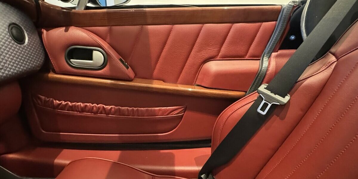 Morgan Aero 8 15 Jahre alter Neuwagen 150 km 139.999 &euro; Hamburg 22339