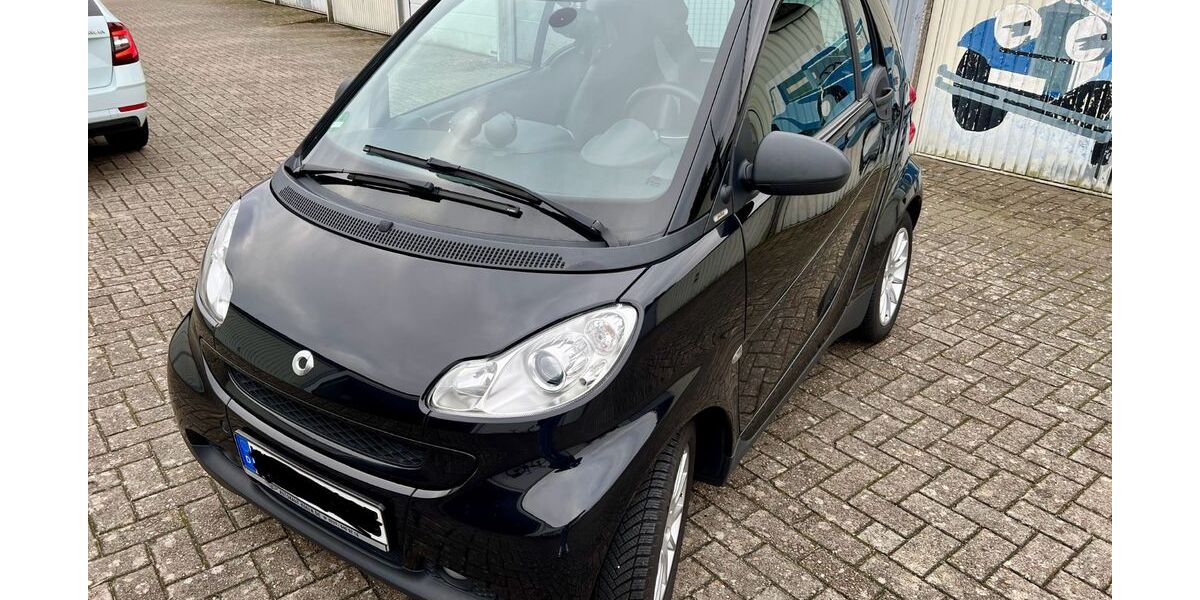Smart ForTwo 83.000 km 6.999 &euro; Hamburg 20459