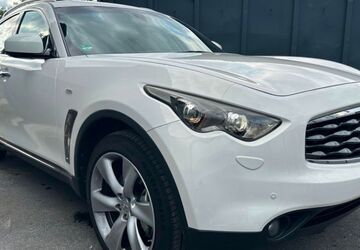 INFINITI FX 170.000 km 13.500 &euro; Hamburg 20535