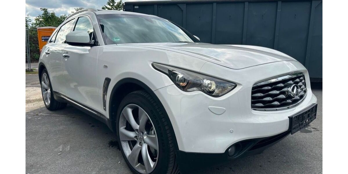 INFINITI FX 170.000 km 13.500 &euro; Hamburg 20535
