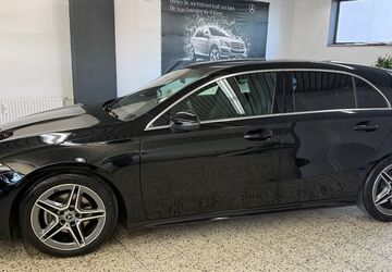 Mercedes-Benz A 200 15.861 km 31.895 &euro; Hamburg 22047