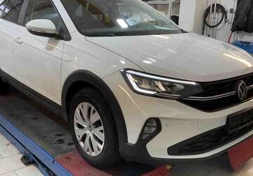 VW Taigo 33.700 km 15.455 &euro; Appen 25482