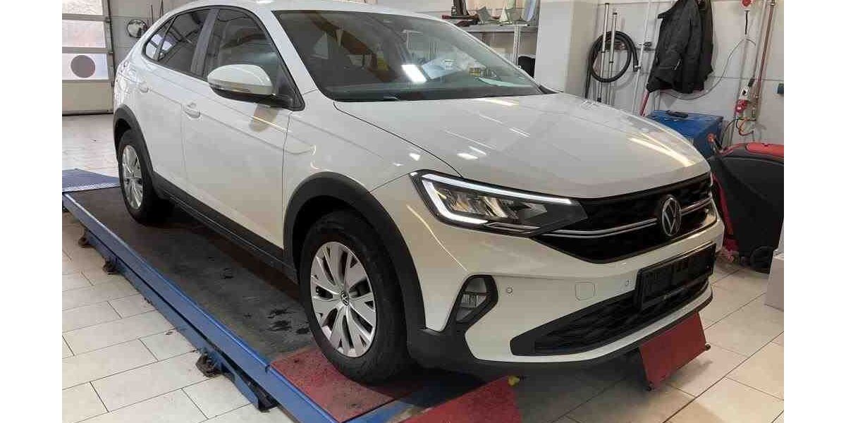 VW Taigo 33.700 km 15.455 &euro; Appen 25482