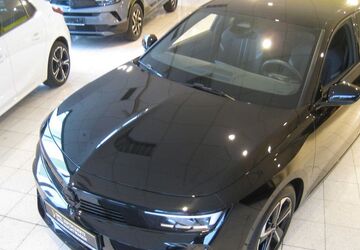 Opel Astra 8.132 km 23.990 &euro; Barsbüttel 22885