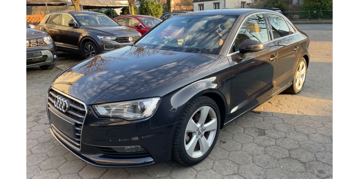 Audi A3 285.000 km 9.300 &euro; Stelle 21435