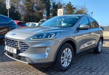 Ford Kuga 68.200 km 22.990 &euro; Moorrege 25436