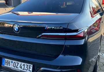 BMW M760 74.000 km 107.900 &euro; Hamburg 21109