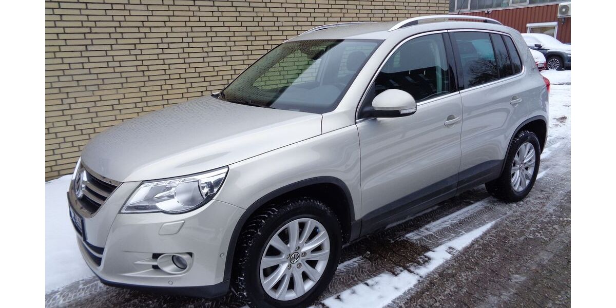VW Tiguan 70.161 km 10.990 &euro; Hamburg 22399