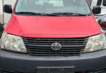Toyota Hiace 202.433 km 7.490 &euro; Hamburg 20537