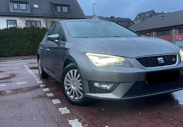 Seat Leon 99.950 km 12.500 &euro; Hamburg 22175