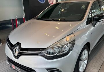 Renault Clio 62.000 km 12.900 &euro; Hamburg 22547