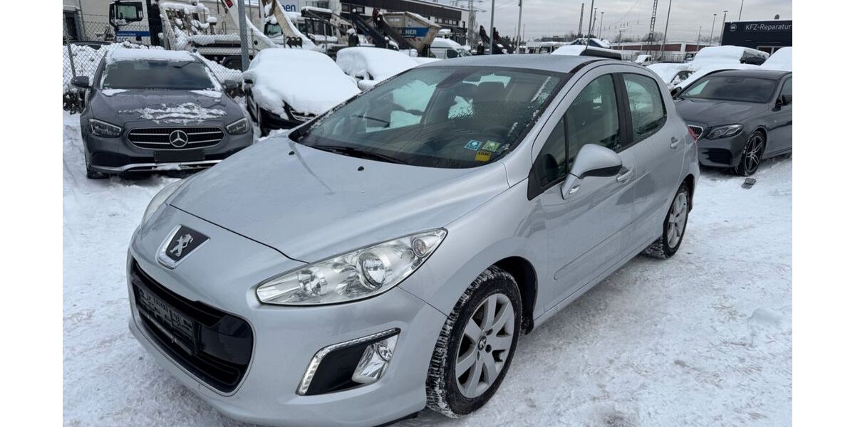 Peugeot 308 209.000 km 2.500 &euro; Hamburg 22525
