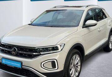 VW T-Roc 46.079 km 26.888 &euro; Hamburg 22303
