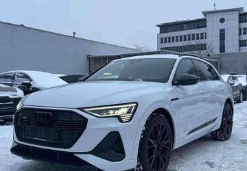 Audi e-tron 49.158 km 33.950 &euro; Hamburg 22047