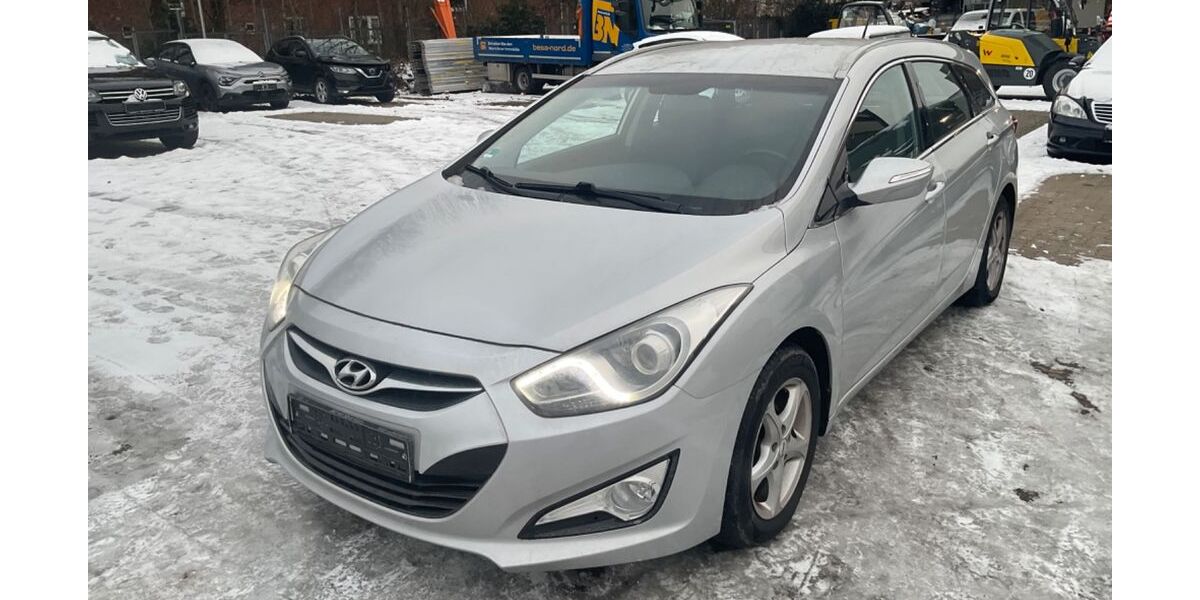 Hyundai i40 146.300 km 6.299 &euro; Hamburg 21107