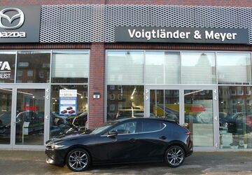 Mazda 3 67.510 km 19.985 &euro; Hamburg 22049