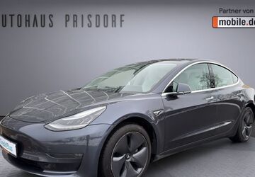 Tesla Model 3 134.921 km 20.950 &euro; Prisdorf bei Hamburg 25497