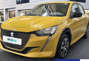 Peugeot 208 24.080 km 15.890 &euro; Hamburg 22457