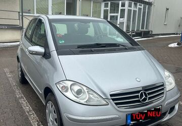 Mercedes-Benz A 170 124.000 km 3.990 &euro; Hamburg 21107