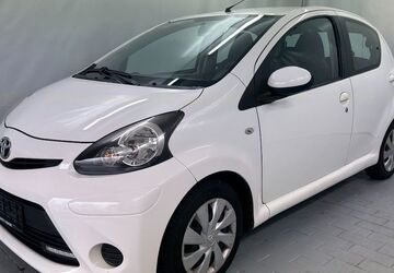 Toyota Aygo (X) 156.845 km 3.777 &euro; Pinneberg 25421