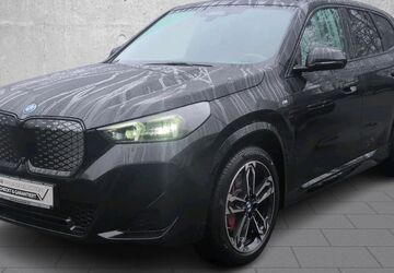 BMW iX1 8.018 km 51.590 &euro; Buxtehude 21614