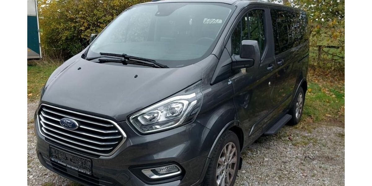 Ford Tourneo Custom 118.886 km 28.885 &euro; Uetersen bei Hamburg 25436