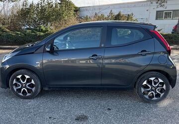 Toyota Aygo (X) 6.453 km 11.999 &euro; Barsbüttel 22885