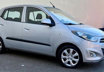 Hyundai i10 88.612 km 5.690 &euro; Hamburg 20537