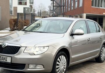 Skoda Superb 178.000 km 5.990 &euro; Norderstedt 22848