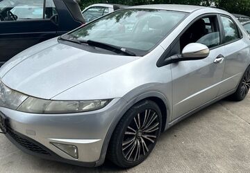 Honda Civic 256.000 km 2.000 &euro; Winsen/Luhe 21423