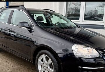 VW Golf 149.979 km 7.990 &euro; Hamburg 20537