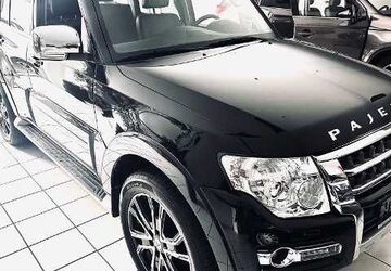 Mitsubishi Pajero 80.700 km 37.200 &euro; Hamburg 22045