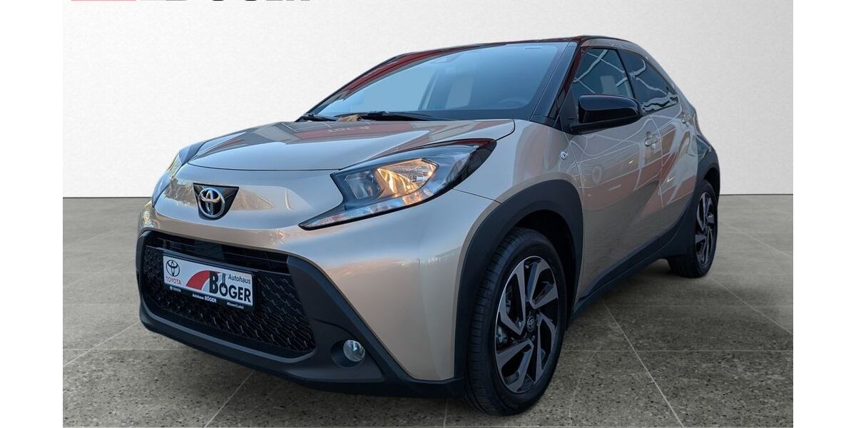 Toyota Aygo (X) 21.900 km 15.490 &euro; Winsen 21423