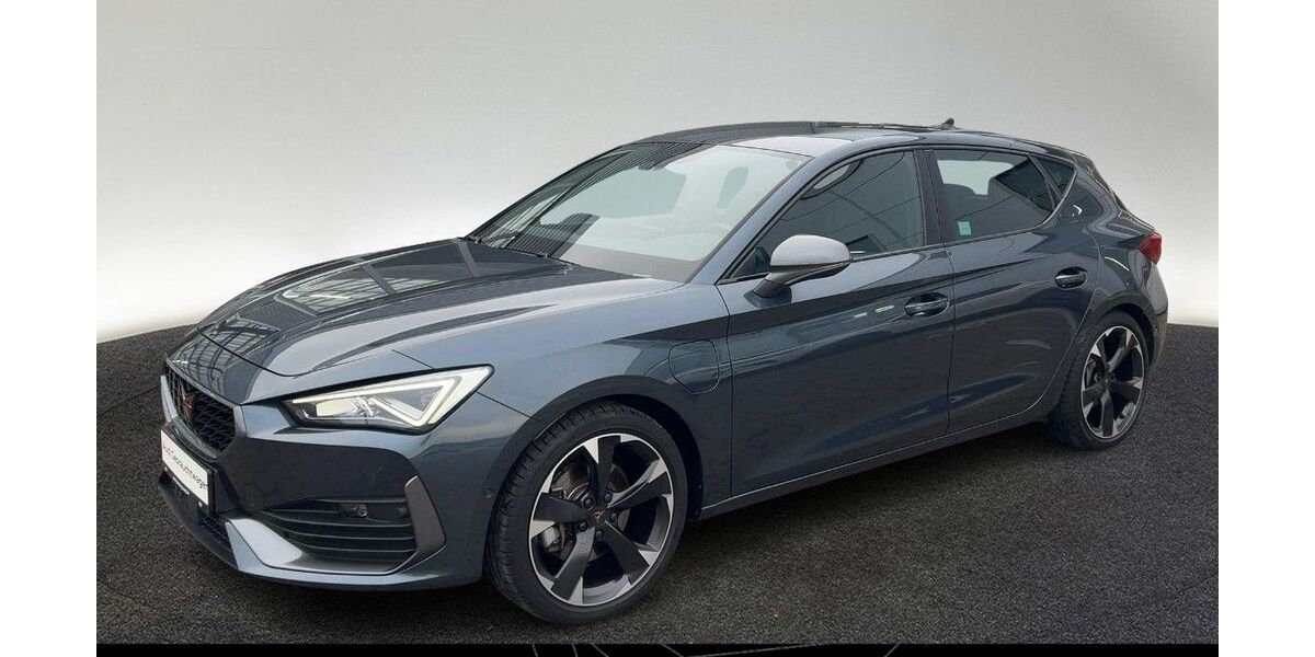 Cupra Leon 33.477 km 23.880 &euro; Hamburg 22529