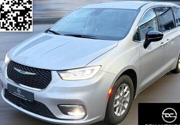 Chrysler Pacifica 22.000 km 29.990 &euro; Hamburg 22179
