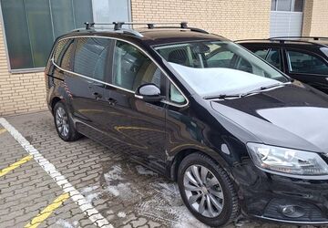 Seat Alhambra 93.300 km 17.900 &euro; Hamburg 21031