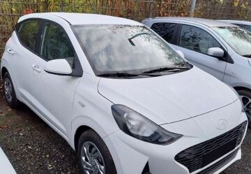 Hyundai i10 3.500 km 13.990 &euro; Ahrensburg 22926