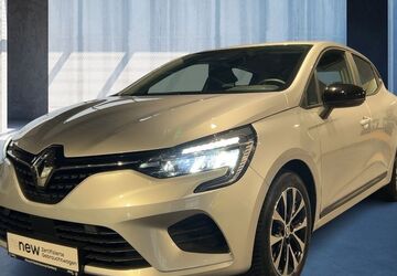 Renault Clio 17.599 km 14.990 &euro; Hamburg 22763