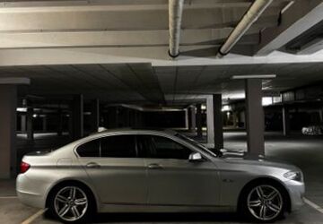 BMW 530 214.123 km 12.500 &euro; Hamburg 22119